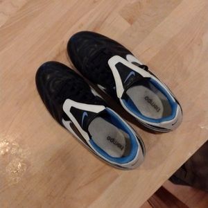 Soccer cleats